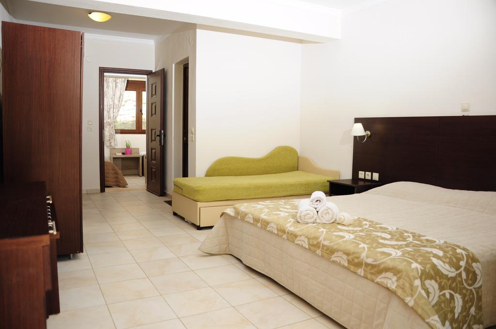 Allea Hotel And Apartments 토로니 외부 사진